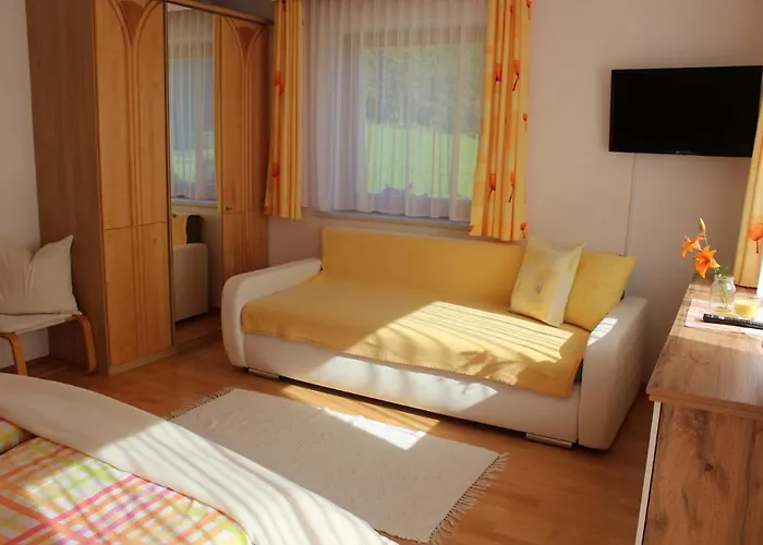 Schnell * Φλαχάου